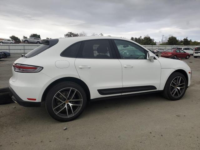 VIN WP1AA2A50PLB03367 2023 Porsche Macan, Base no.3