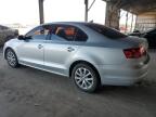 VOLKSWAGEN JETTA SE photo