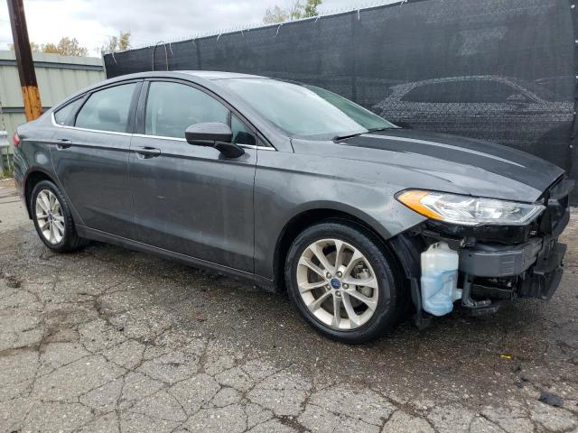 VIN 3FA6P0HD1KR125997 2019 Ford Fusion, SE no.4