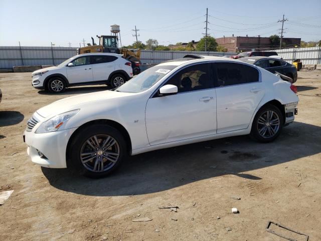 INFINITI Q40