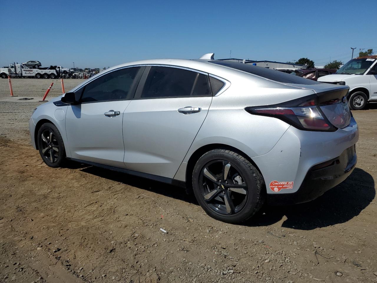 Lot #2907160604 2017 CHEVROLET VOLT LT