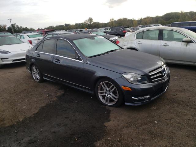 VIN WDDGF8AB4ER305635 2014 Mercedes-Benz C-Class, 3... no.4