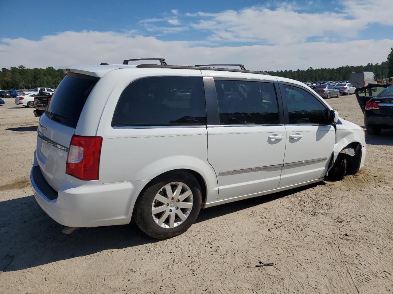 CHRYSLER TOWN & COUNTRY TOURING