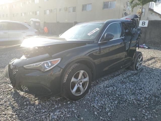 VIN ZASFAKAN8J7B75917 2018 Alfa Romeo Stelvio no.1