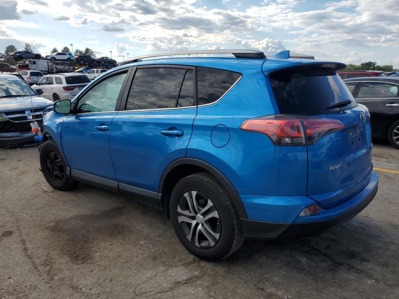 Lot #2999263439 2018 TOYOTA RAV4 LE