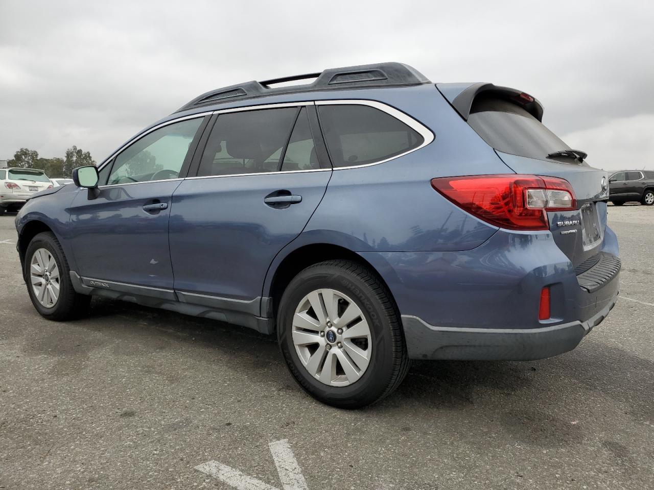 Lot #2988809669 2015 SUBARU OUTBACK 2.