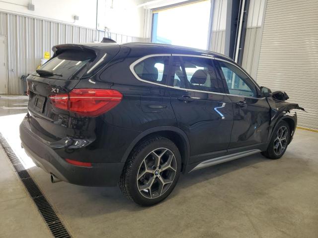 VIN WBXHT3C31H5F80767 2017 BMW X1 no.3