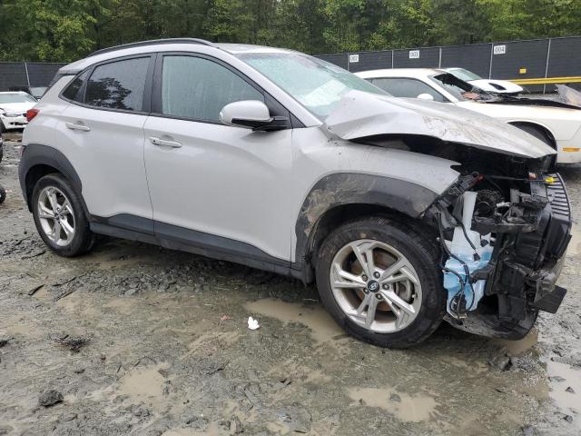 VIN KM8K6CAB7NU870753 2022 Hyundai Kona, Sel no.4