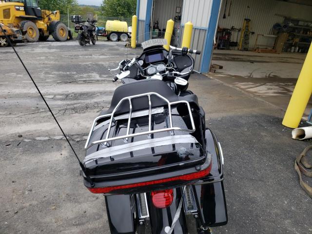 2021 HARLEY-DAVIDSON FLTRK 1HD1KZF19MB605680