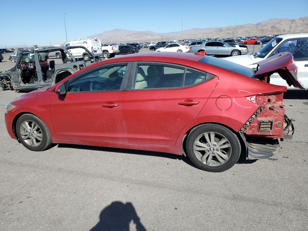 Lot #2970191287 2017 HYUNDAI ELANTRA SE