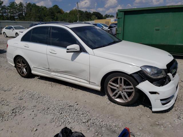 VIN WDDGF4HB3DR245327 2013 Mercedes-Benz C-Class, 250 no.4