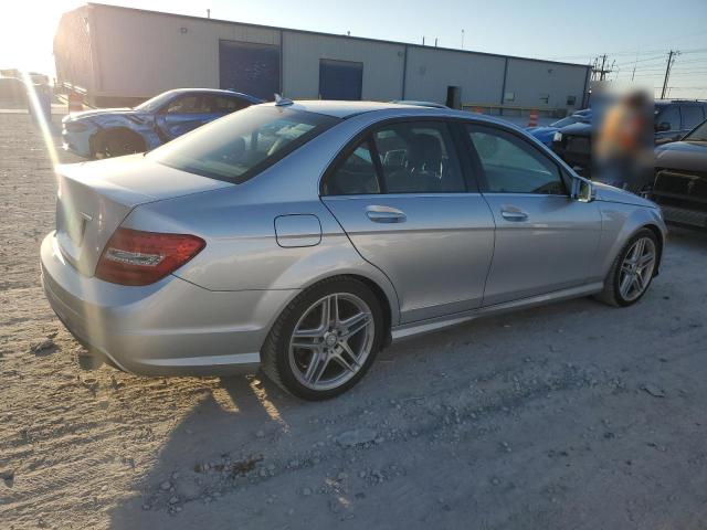 VIN WDDGF4HB7EG253475 2014 Mercedes-Benz C-Class, 250 no.3