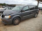 CHRYSLER TOWN & COU photo