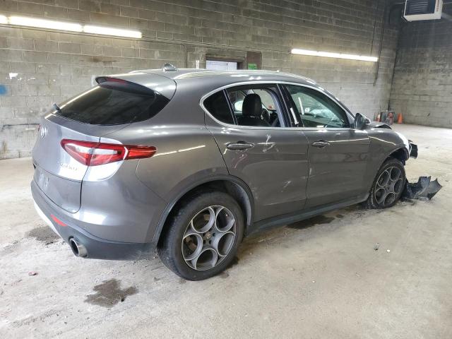 VIN ZASFAKAN1J7B60465 2018 Alfa Romeo Stelvio no.3