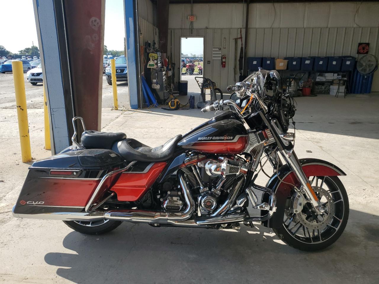 Harley Davidson FLHXSE / CVO Street Glide 2021 