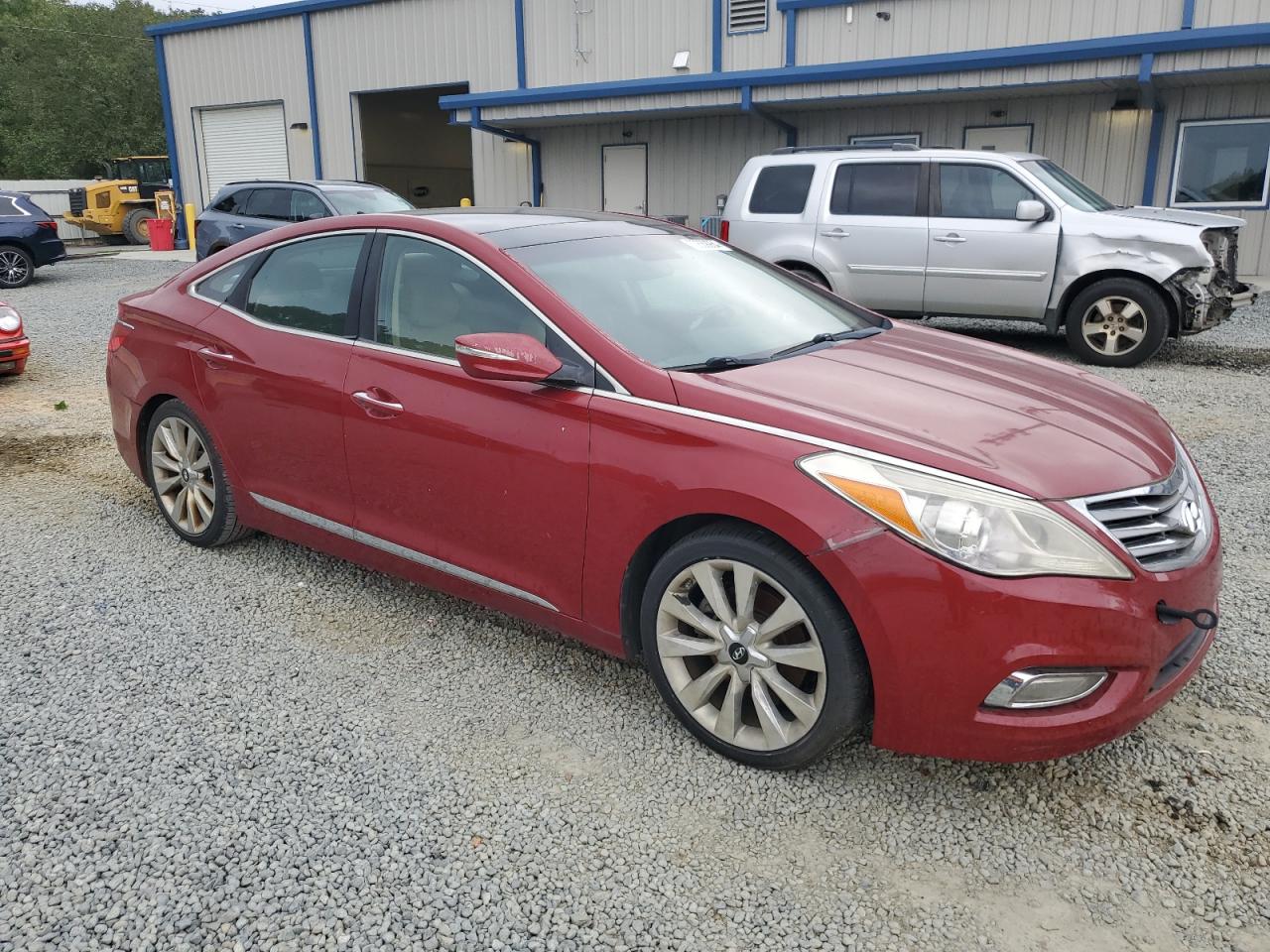 Lot #3050447271 2013 HYUNDAI AZERA GLS