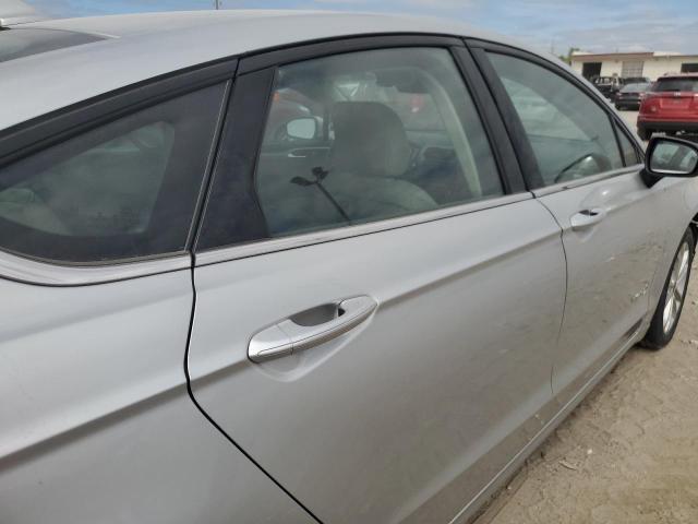 VIN 3FA6P0LU6KR225083 2019 Ford Fusion, SE no.10