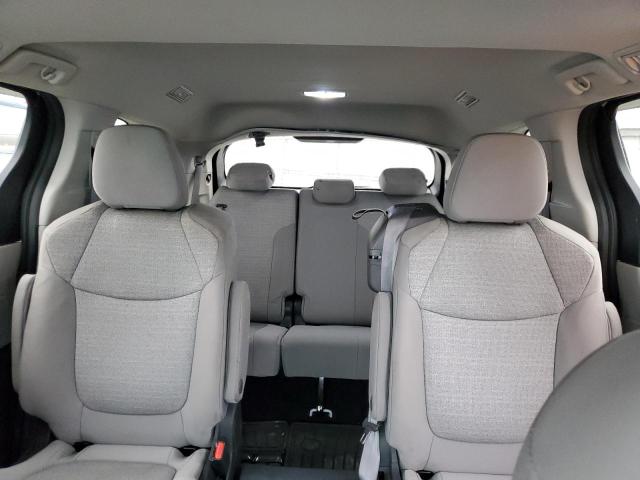 2022 TOYOTA SIENNA LE - 5TDBRKEC8NS131629