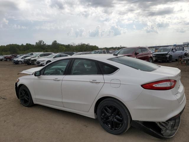 VIN 3FA6P0H72GR171081 2016 FORD FUSION no.2