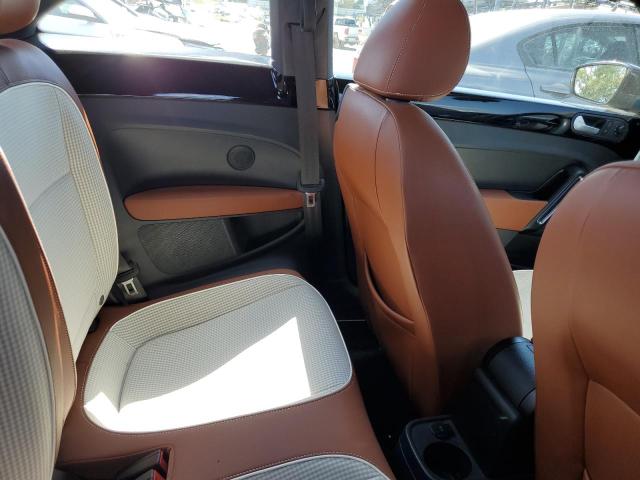 2015 VOLKSWAGEN BEETLE 1.8 - 3VWF17ATXFM656198