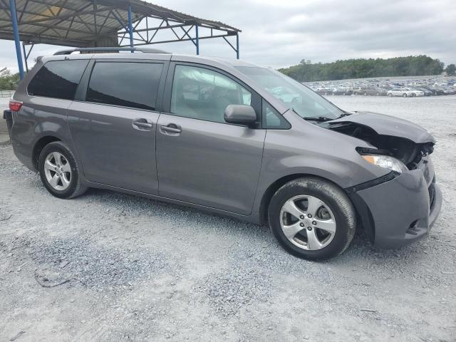 VIN 5TDKK3DC9FS666742 2015 Toyota Sienna, LE no.4