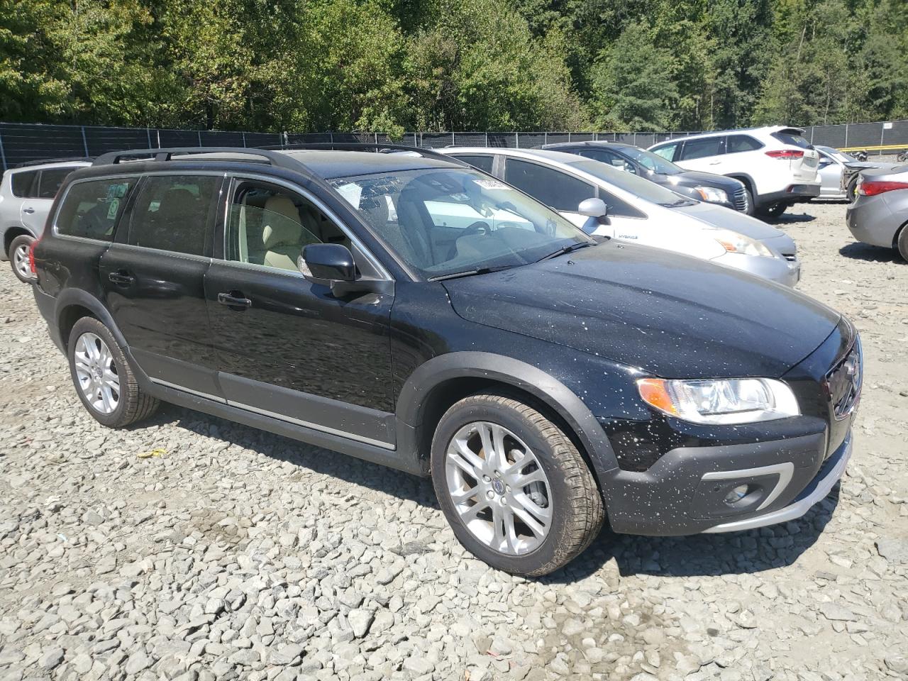 VOLVO XC70 T5 PLATINUM