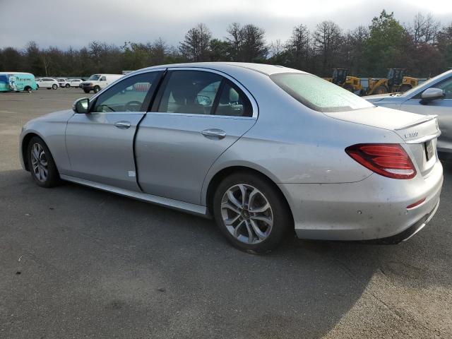 VIN WDDZF4JB3KA617828 2019 Mercedes-Benz E-Class, 300 no.2