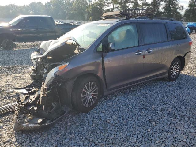 VIN 5TDYZ3DC9LS035121 2020 Toyota Sienna, Xle no.1