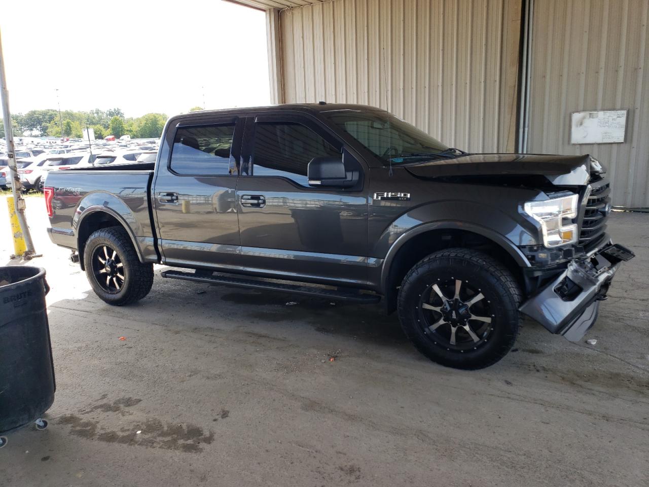 Lot #2952973512 2015 FORD F150 SUPER