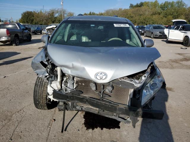 VIN 5TDKK3DC6ES433237 2014 Toyota Sienna, LE no.5