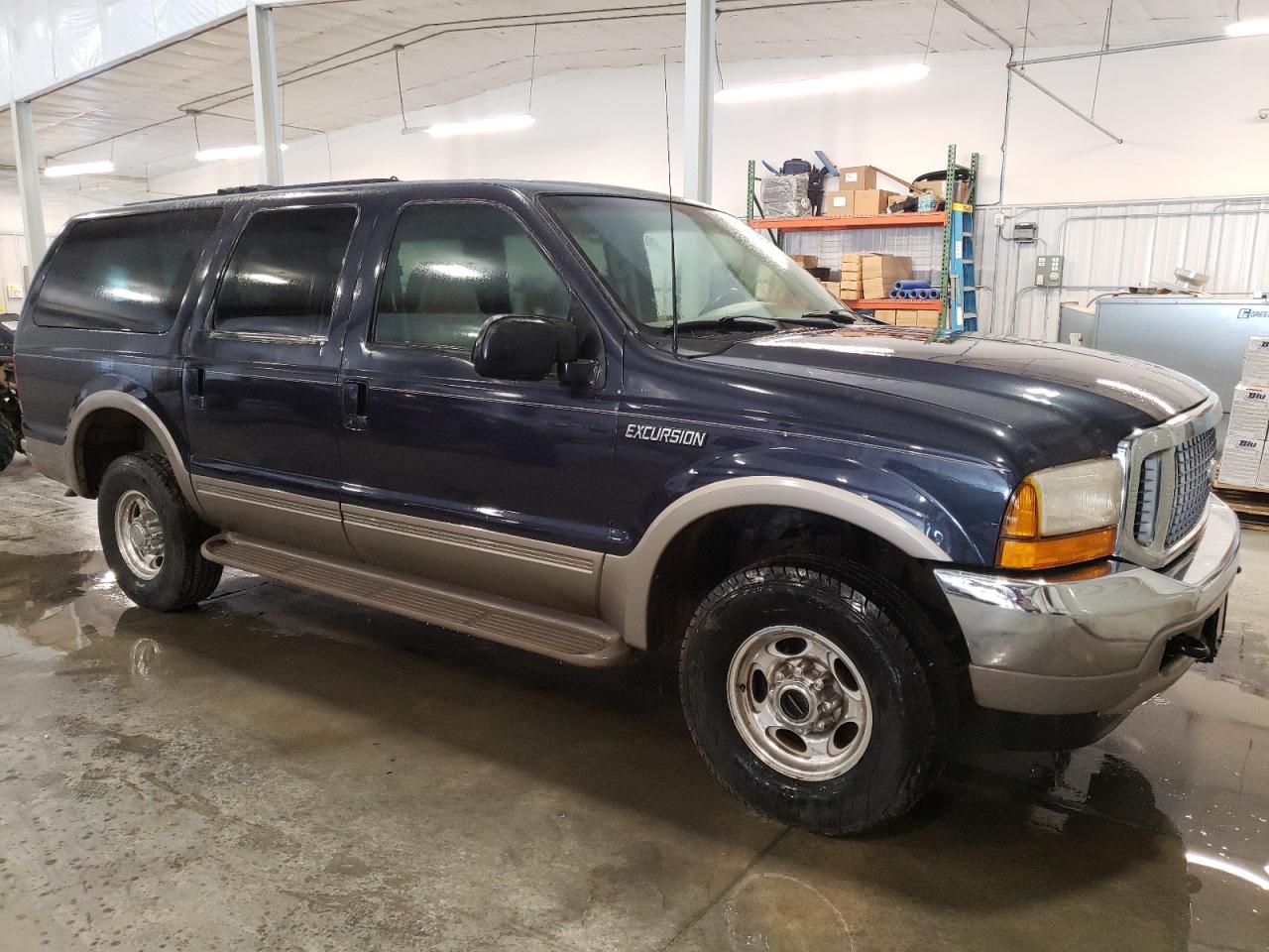 Lot #2993909308 2000 FORD EXCURSION