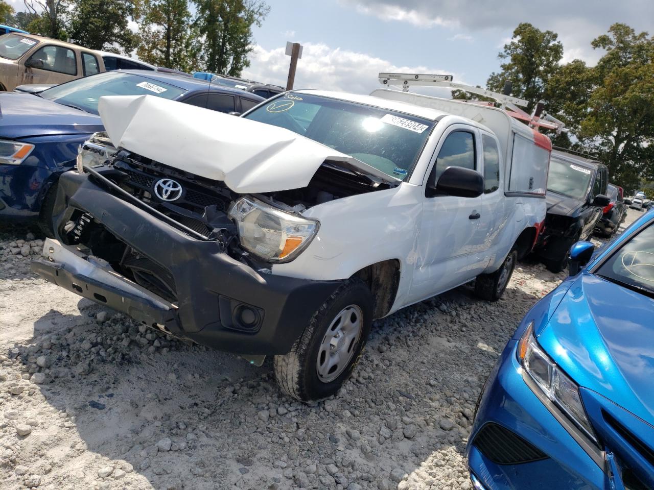 TOYOTA TACOMA ACC 2015 white  gas 5TFTX4CN8FX055366 photo #1