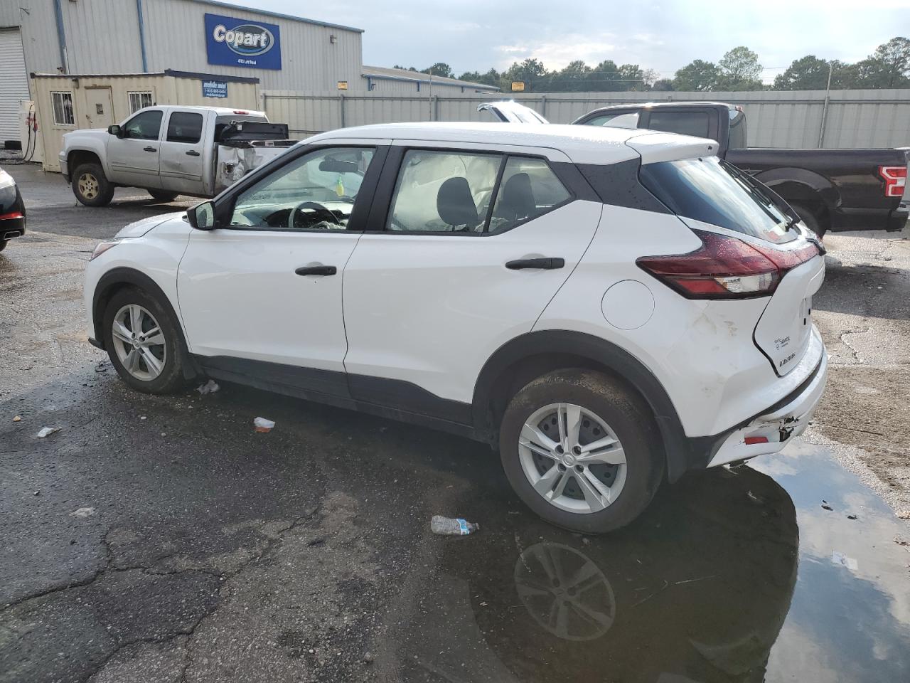 Lot #2955276501 2024 NISSAN KICKS S