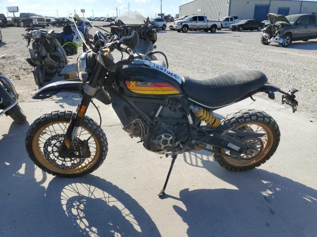 DUCATI SCRAMBLER 2018 ML0KAFBM2JT000946 photo #4