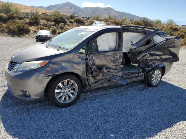 VIN 5TDDK3DC3ES079492 2014 Toyota Sienna, Xle no.1