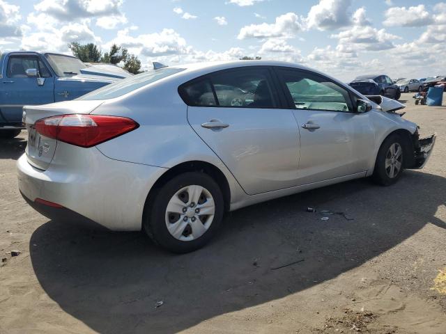 VIN KNAFK4A66E5184625 2014 KIA Forte, LX no.3