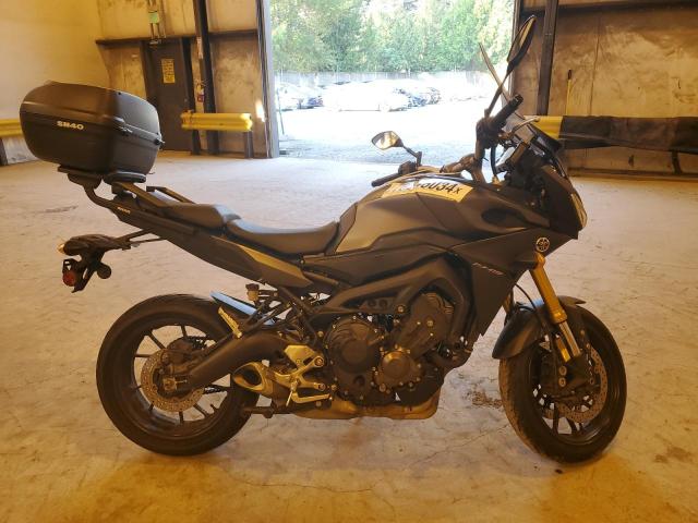 YAMAHA FJ09 2015 charcoal road/str gas JYARN37E4FA001047 photo #1