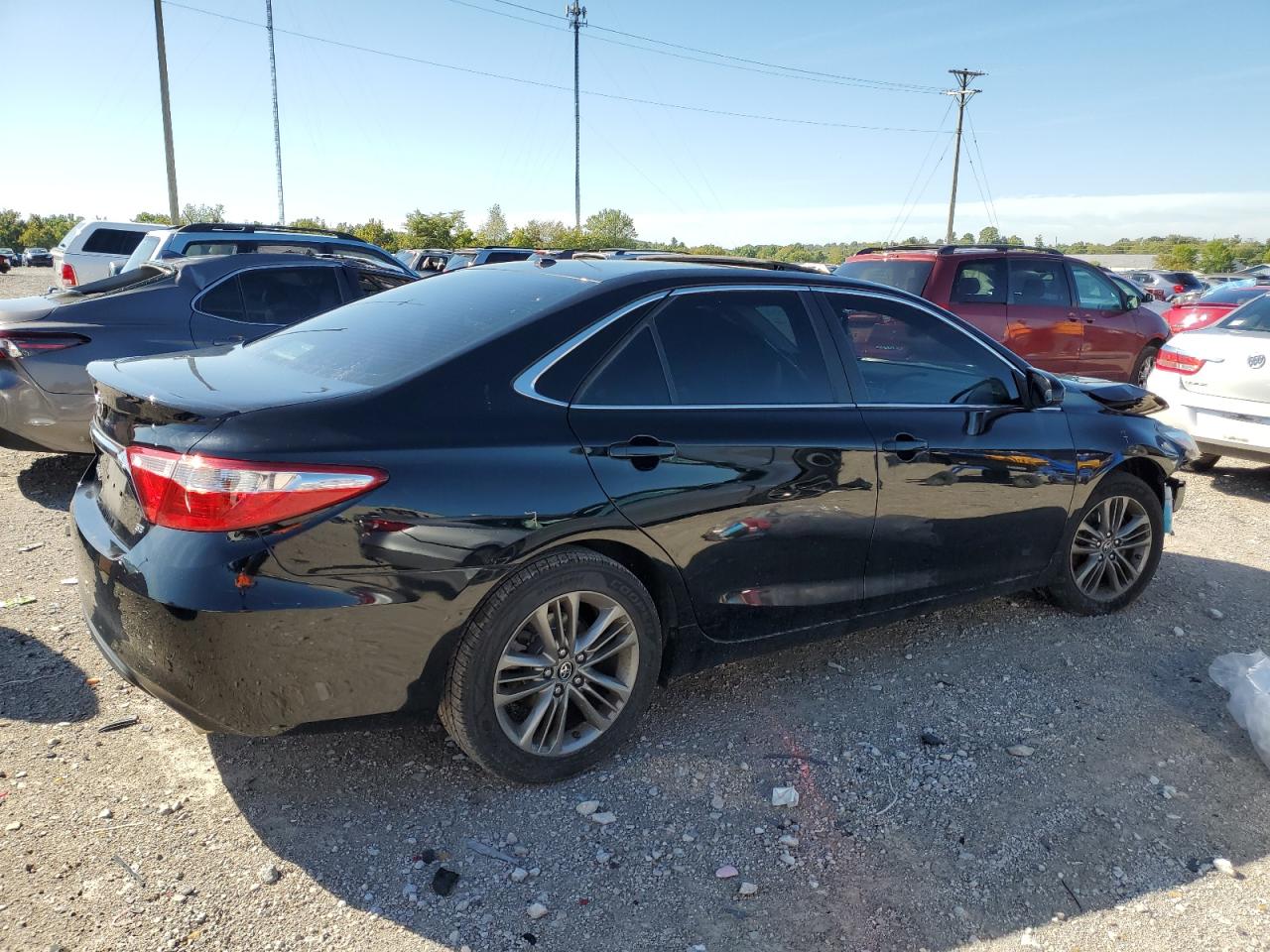 Lot #2907393971 2017 TOYOTA CAMRY LE