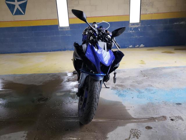 YAMAHA YZFR7 2023 blue  gas JYARM38E4PA007207 photo #3