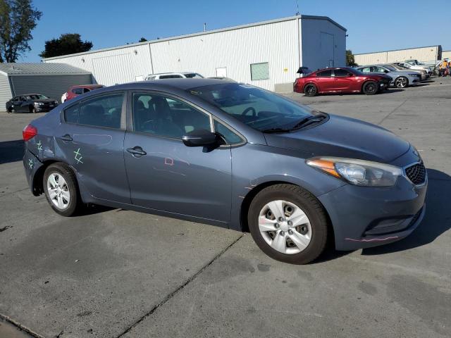 VIN KNAFX4A60F5394513 2015 KIA Forte, LX no.4