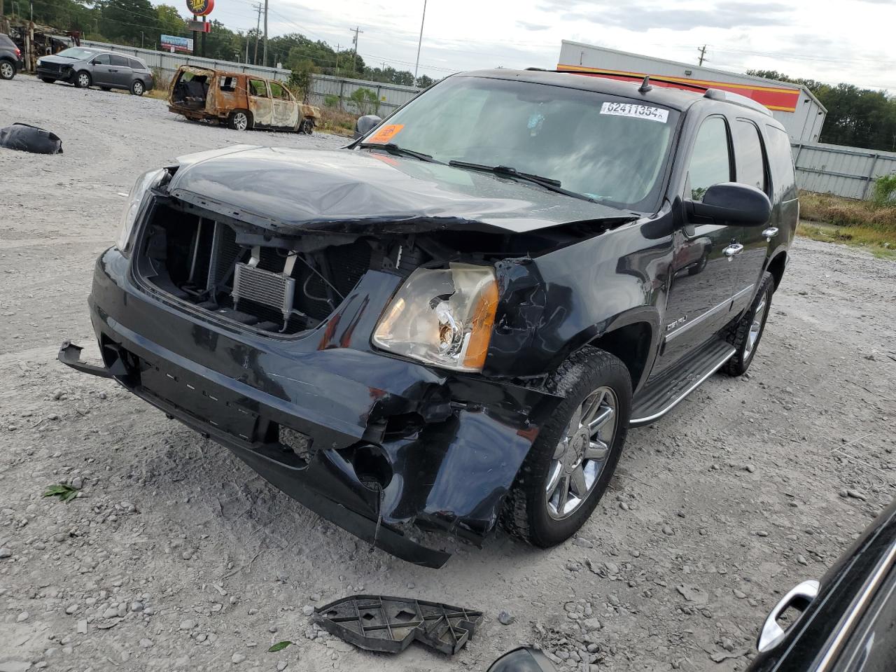 Lot #3021111186 2013 GMC YUKON DENA