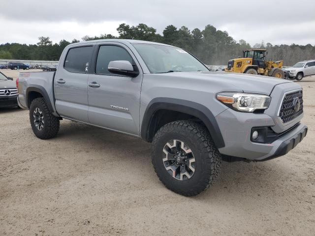 VIN 3TMCZ5AN8JM153184 2018 Toyota Tacoma, Double Cab no.4