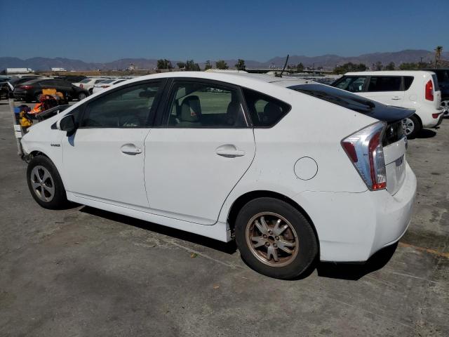 VIN JTDKN3DU8D1688208 2013 Toyota Prius no.2