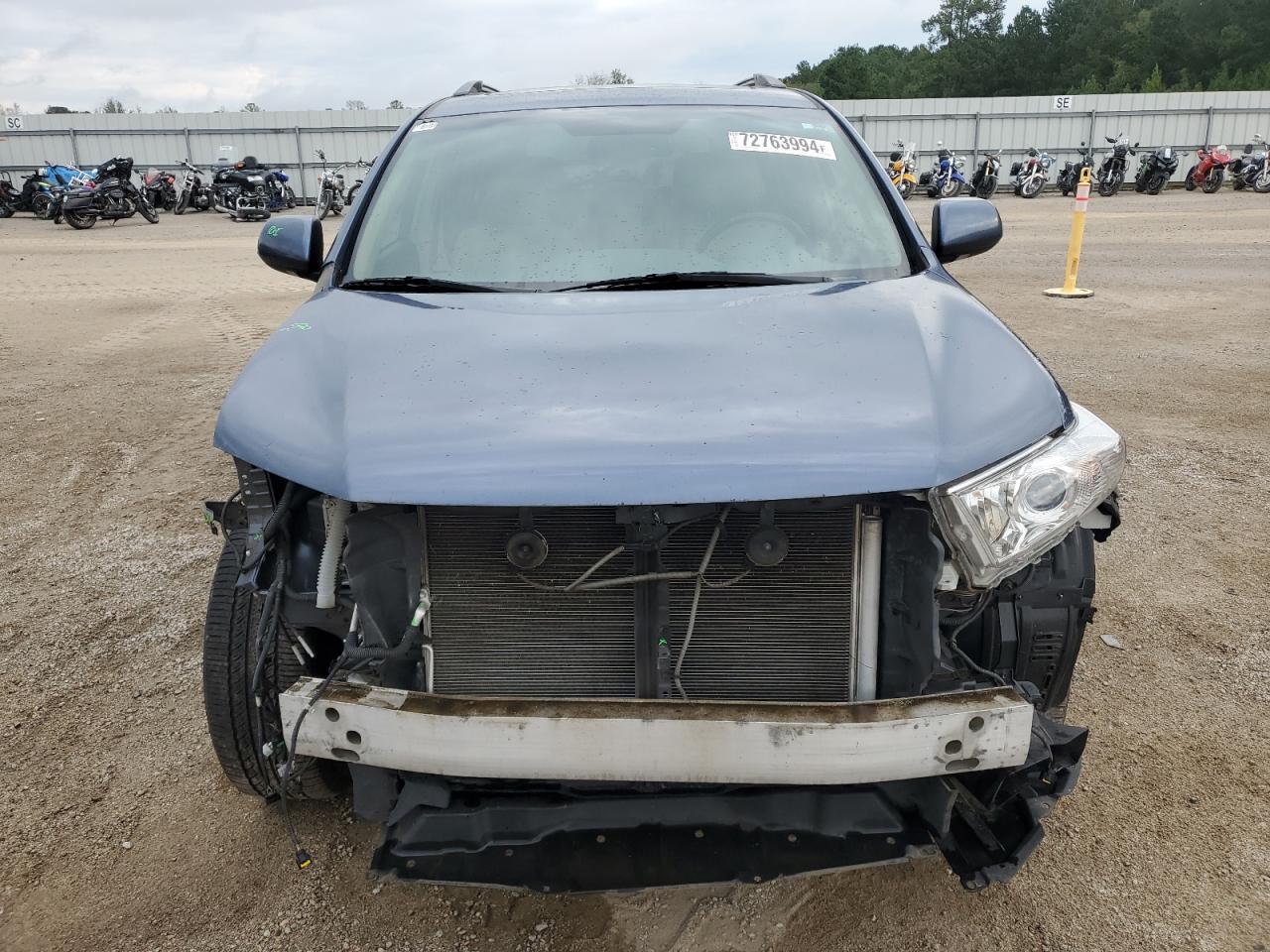 Lot #2904926129 2013 TOYOTA HIGHLANDER