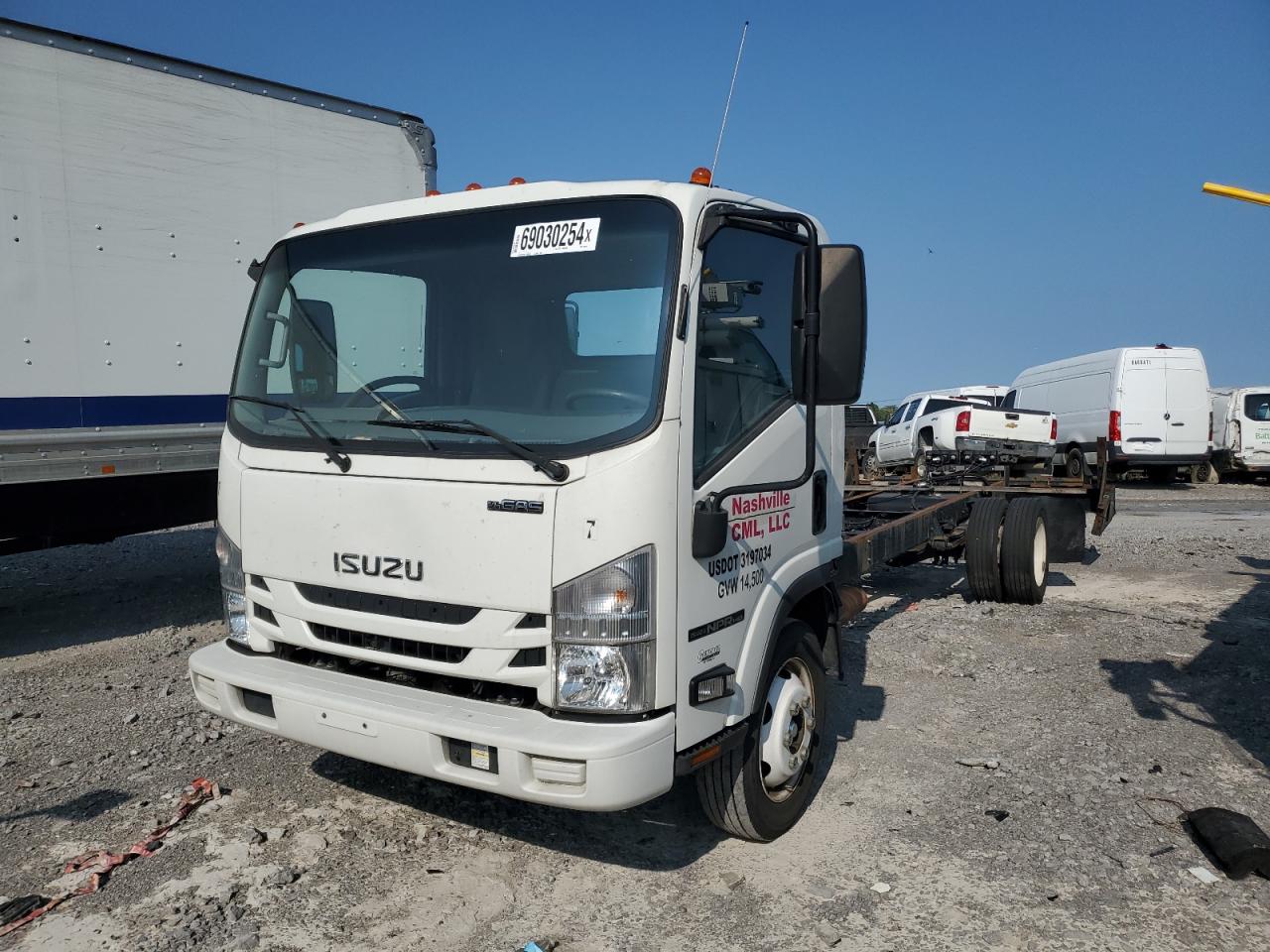 Lot #2923902831 2019 ISUZU NPR HD