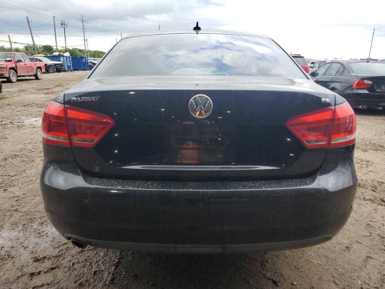 Lot #2879210145 2014 VOLKSWAGEN PASSAT SE