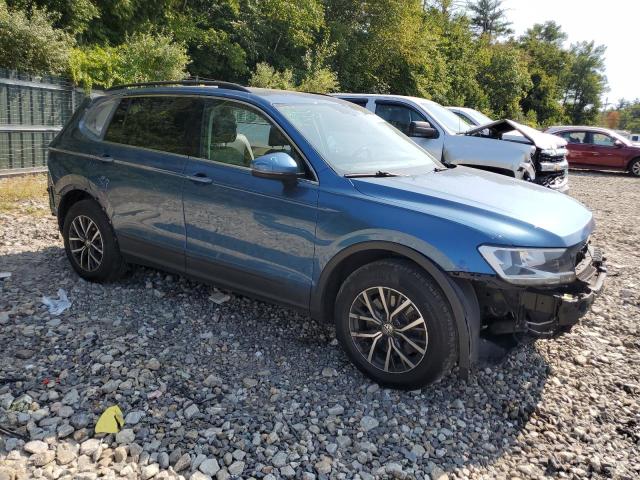 VIN 3VV2B7AX2KM069068 2019 Volkswagen Tiguan, SE no.4