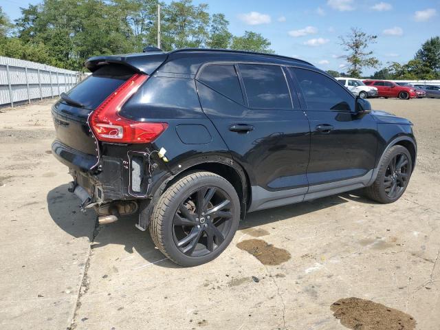 VIN YV4AC2HM5K2045504 2019 Volvo XC40, T4 R-Design no.3