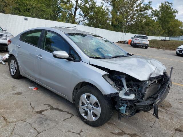 VIN 3KPFK4A78JE213004 2018 KIA Forte, LX no.4