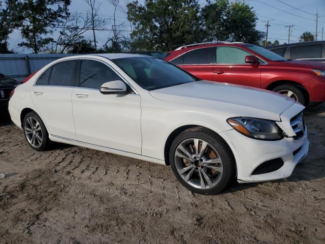 VIN 55SWF4KB2GU172751 2016 Mercedes-Benz C-Class, 3... no.4